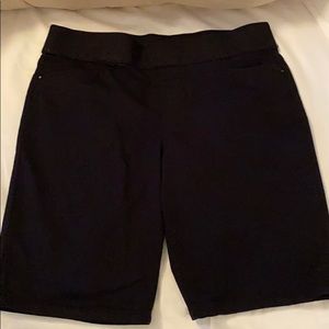Intro Love the Fit Size 12 Black Shorts